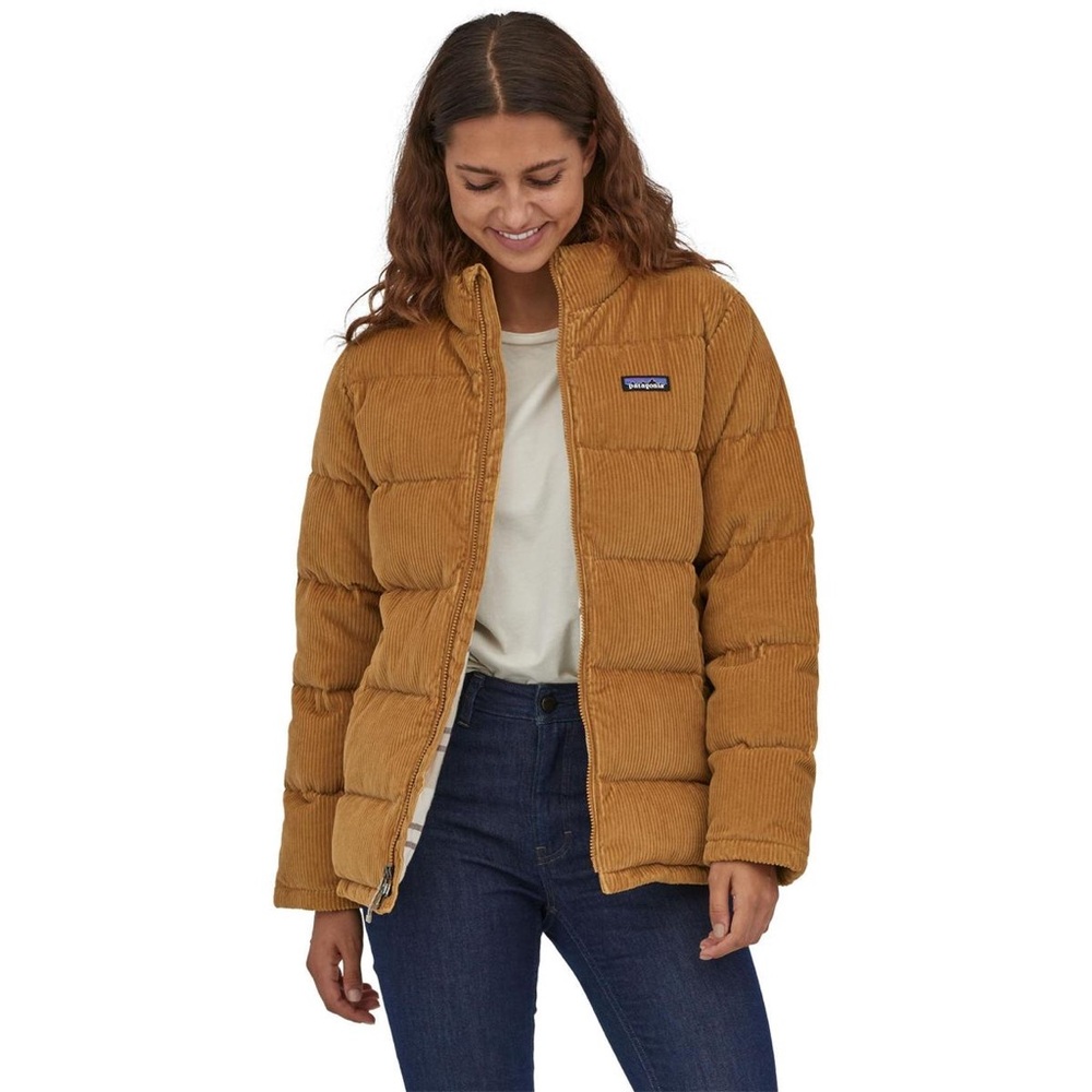 Patagonia Fjord Corduroy Jacket Size Large 
Brand new without tags. Never worn